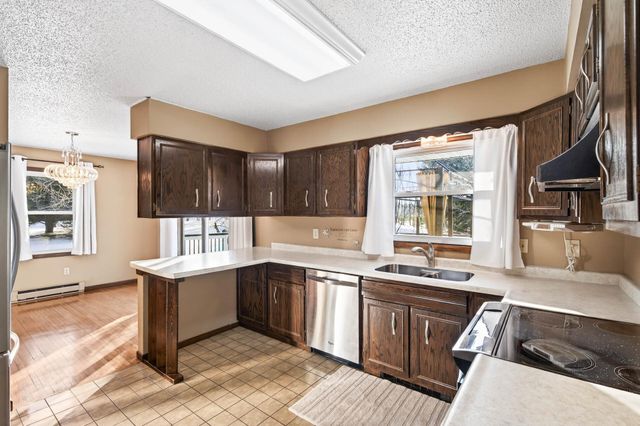 3610 211th Lane NW, Oak Grove, MN 55303