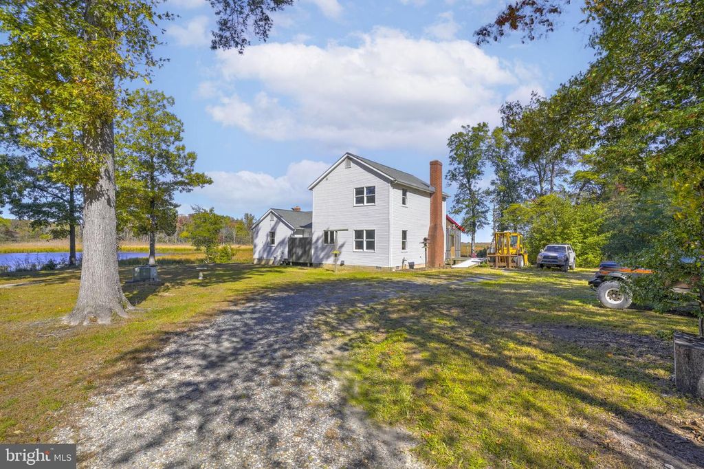 1650 CEDAR LN, Shady Side, MD 20764