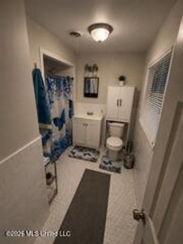 5877 Kinder Drive, Jackson, MS 39211