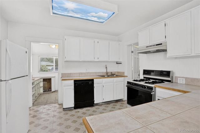 3441 W 38th Avenue, Denver, CO 80211