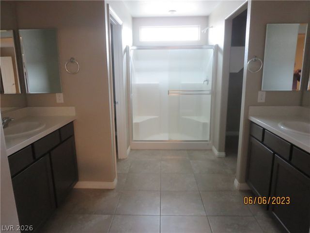 1012 Huckburn Avenue, Henderson, NV 89015