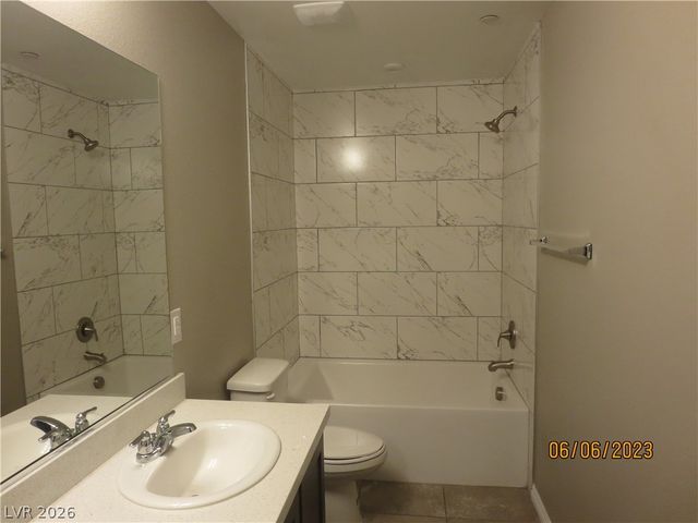 1012 Huckburn Avenue, Henderson, NV 89015