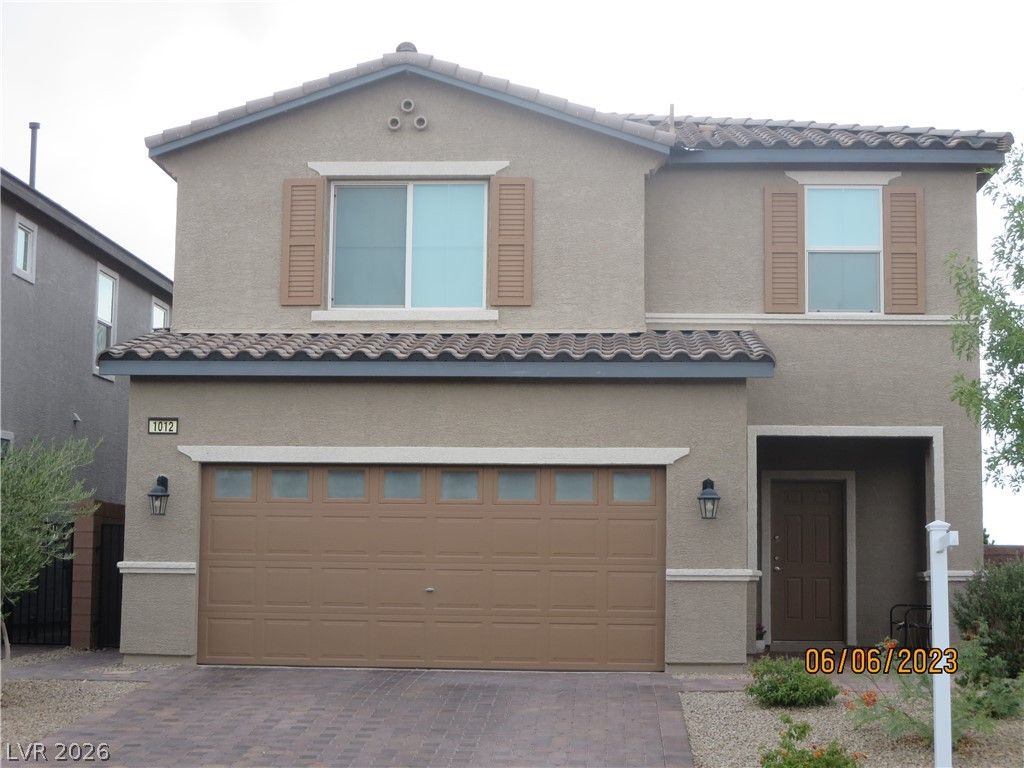 1012 Huckburn Avenue, Henderson, NV 89015