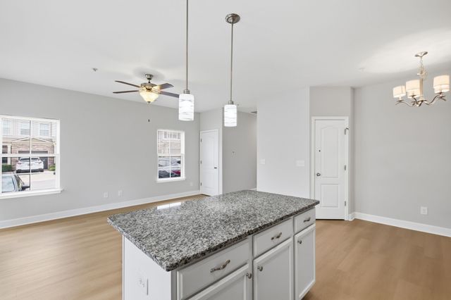 2009 Abbingdon Way, Old Hickory, TN 37138