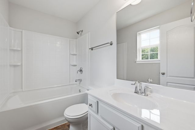 2009 Abbingdon Way, Old Hickory, TN 37138