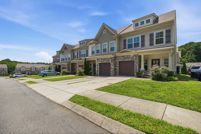 2009 Abbingdon Way, Old Hickory, TN 37138