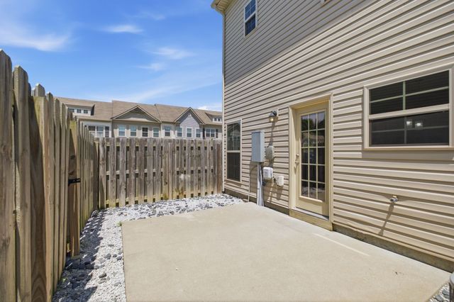 2009 Abbingdon Way, Old Hickory, TN 37138