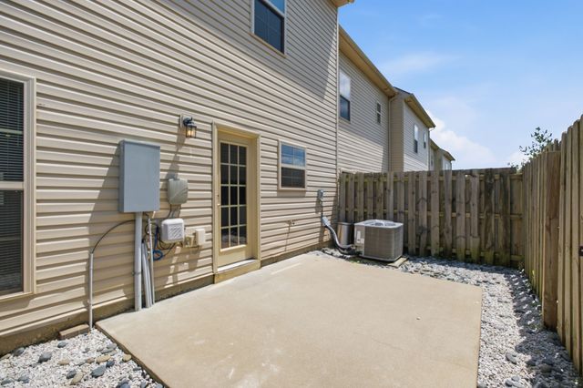 2009 Abbingdon Way, Old Hickory, TN 37138
