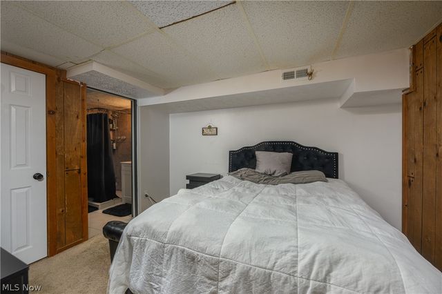 9596 Reichert Road, Parma, OH 44130