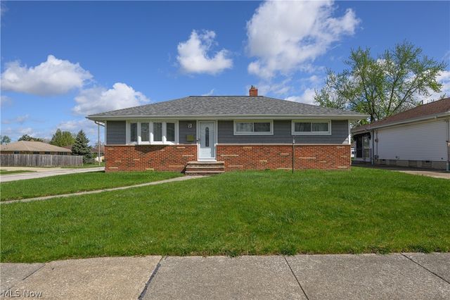 9596 Reichert Road, Parma, OH 44130