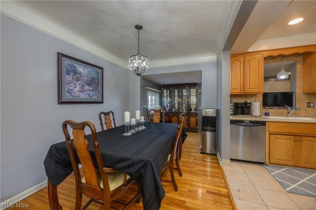 9596 Reichert Road, Parma, OH 44130