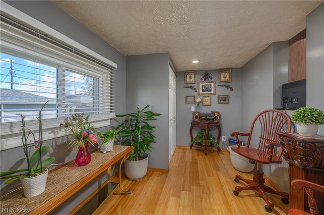 9596 Reichert Road, Parma, OH 44130