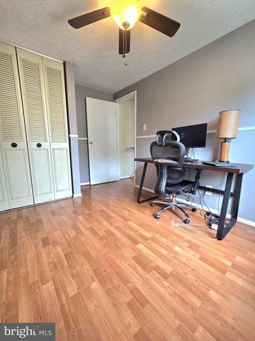 21 WATERVIEW CT, Marlton, NJ 08053