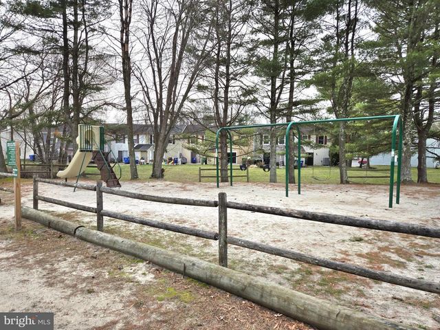 21 WATERVIEW CT, Marlton, NJ 08053