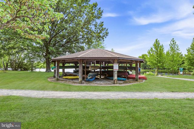 21 WATERVIEW CT, Marlton, NJ 08053