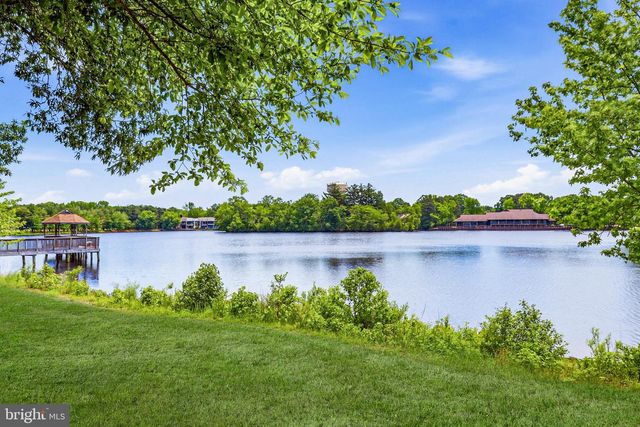 21 WATERVIEW CT, Marlton, NJ 08053