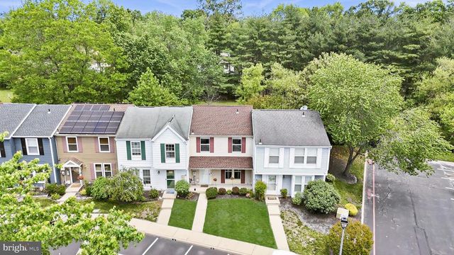 21 WATERVIEW CT, Marlton, NJ 08053