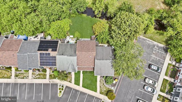 21 WATERVIEW CT, Marlton, NJ 08053