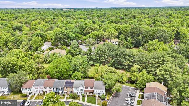 21 WATERVIEW CT, Marlton, NJ 08053