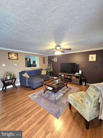 21 WATERVIEW CT, Marlton, NJ 08053