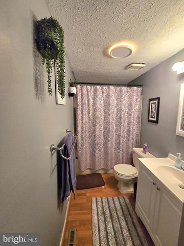 21 WATERVIEW CT, Marlton, NJ 08053