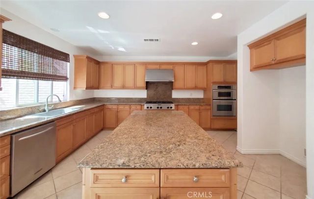 3465 Sweetgrass, Simi Valley, CA 93065