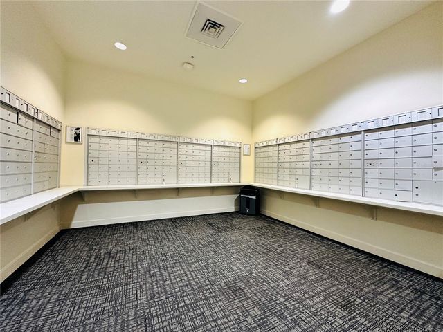 150 E ROBINSON STREET 1909, Orlando, FL 32801
