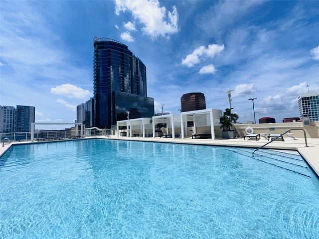 150 E ROBINSON STREET 1909, Orlando, FL 32801