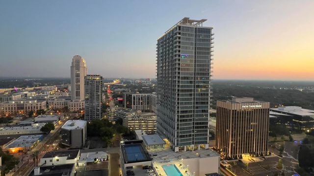 150 E ROBINSON STREET 1909, Orlando, FL 32801