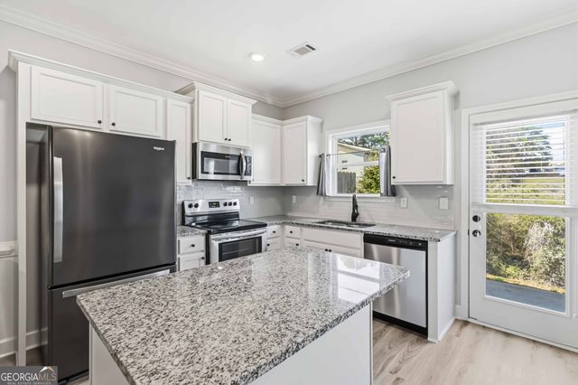 3682 Acorn Drive 17, Oakwood, GA 30566