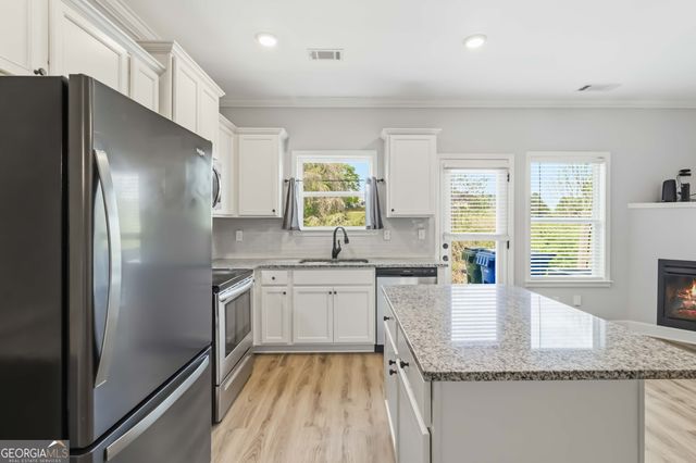 3682 Acorn Drive 17, Oakwood, GA 30566