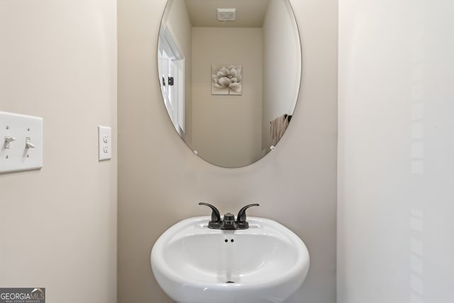 3682 Acorn Drive 17, Oakwood, GA 30566