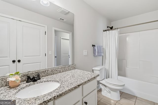 3682 Acorn Drive 17, Oakwood, GA 30566