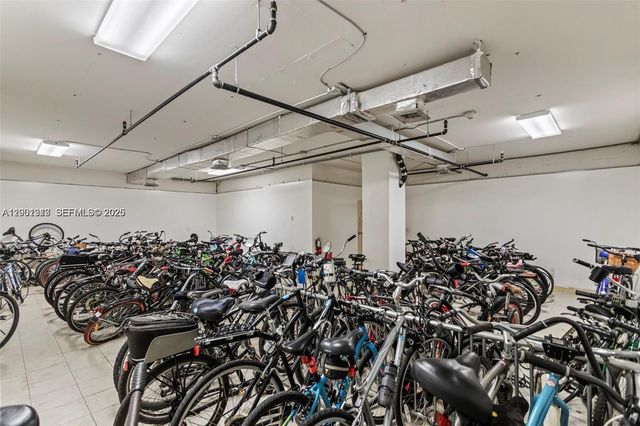 340 Sunset Dr 1210, Fort Lauderdale, FL 33301