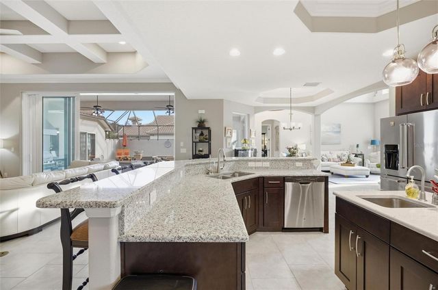 55 NEW WATER OAK DRIVE, Palm Coast, FL 32137