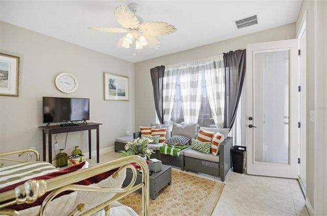 55 NEW WATER OAK DRIVE, Palm Coast, FL 32137