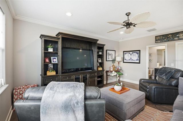 55 NEW WATER OAK DRIVE, Palm Coast, FL 32137