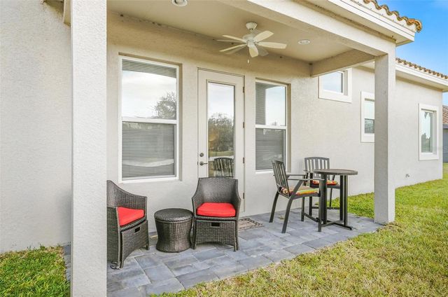 55 NEW WATER OAK DRIVE, Palm Coast, FL 32137