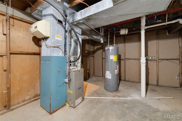 10769 Spring Garden Drive, St Louis, MO 63137