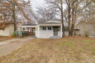 10769 Spring Garden Drive, St Louis, MO 63137