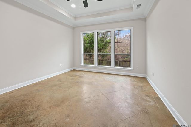 12289 River Highlands, St Amant, LA 70774