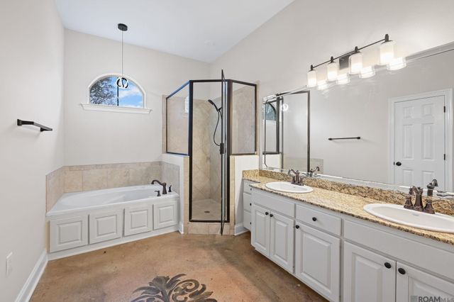 12289 River Highlands, St Amant, LA 70774