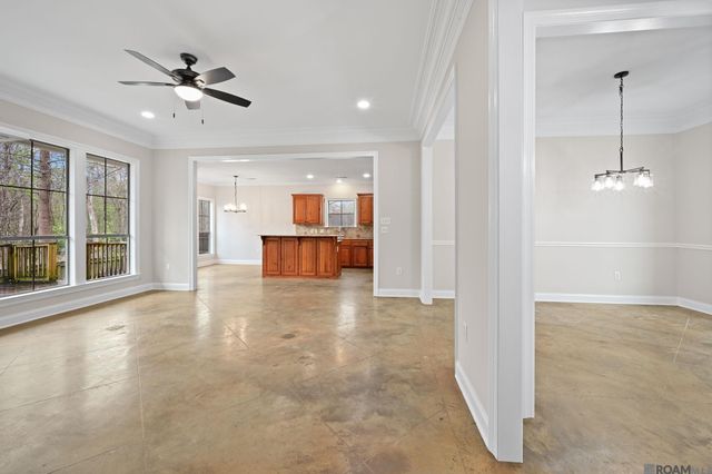 12289 River Highlands, St Amant, LA 70774