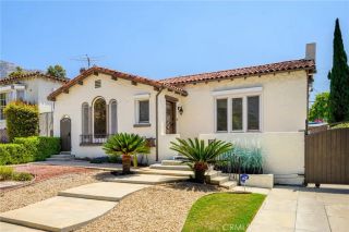 1560 Ridgeway Drive, Glendale, CA 91202