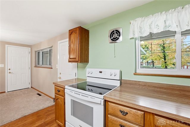 257 Ironwood Drive, West Carrollton, OH 45449