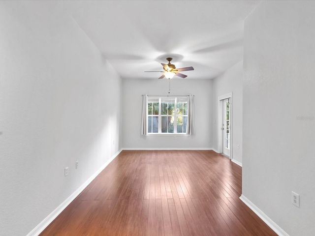 200 4TH AVENUE S 105, St Petersburg, FL 33701