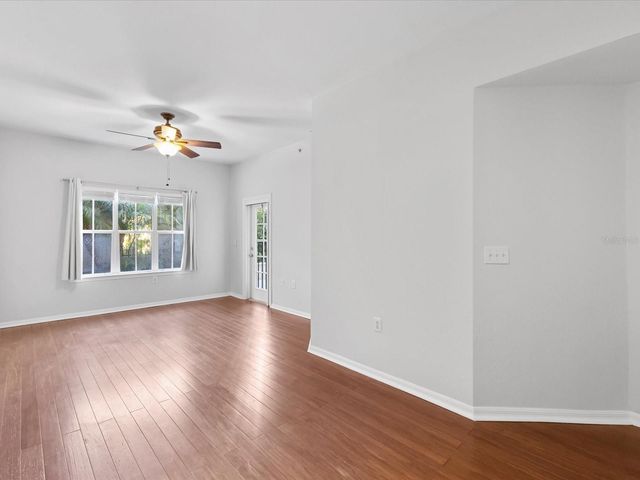 200 4TH AVENUE S 105, St Petersburg, FL 33701
