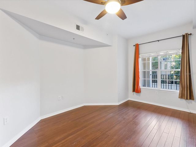 200 4TH AVENUE S 105, St Petersburg, FL 33701