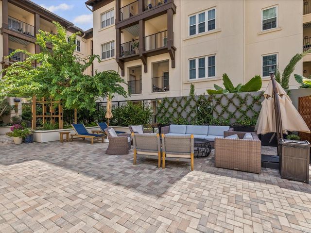 200 4TH AVENUE S 105, St Petersburg, FL 33701