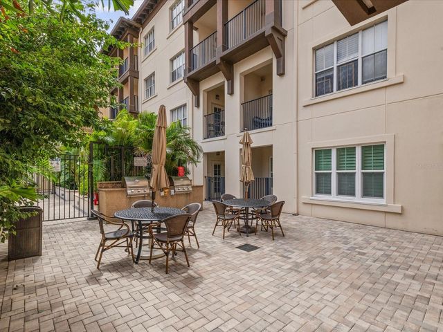 200 4TH AVENUE S 105, St Petersburg, FL 33701
